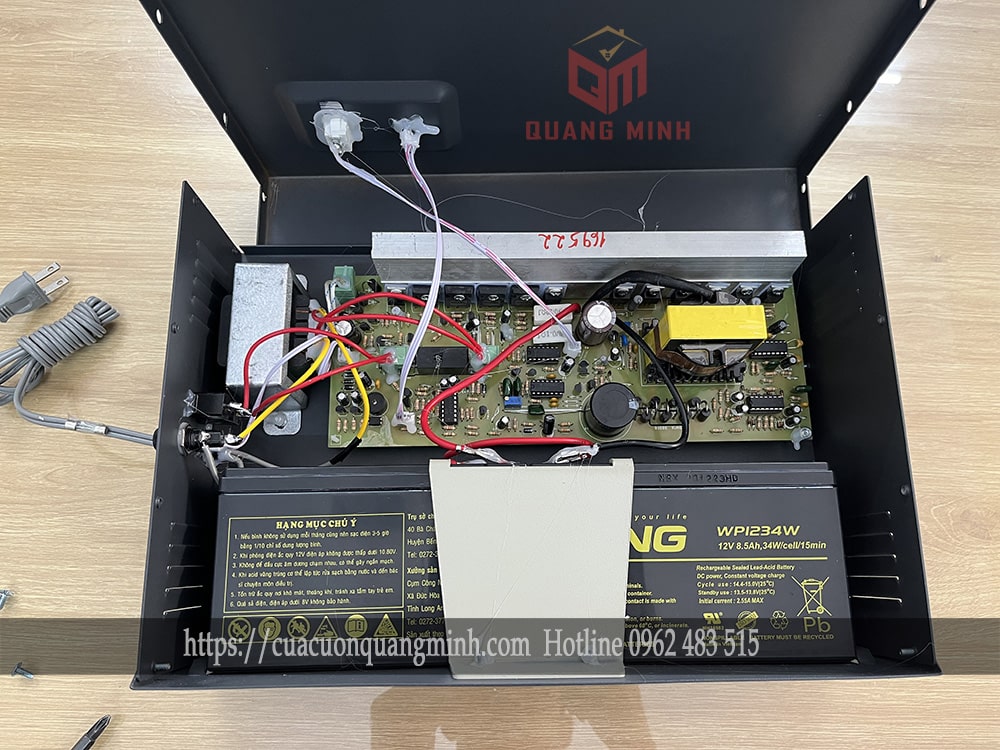 cách sử dụng bộ lưu điện cửa cuốn (9)