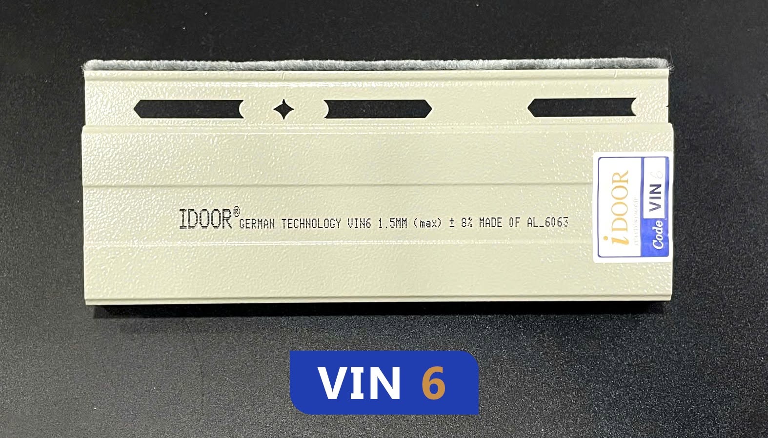 Nan cửa cuốn Idoor Vin6