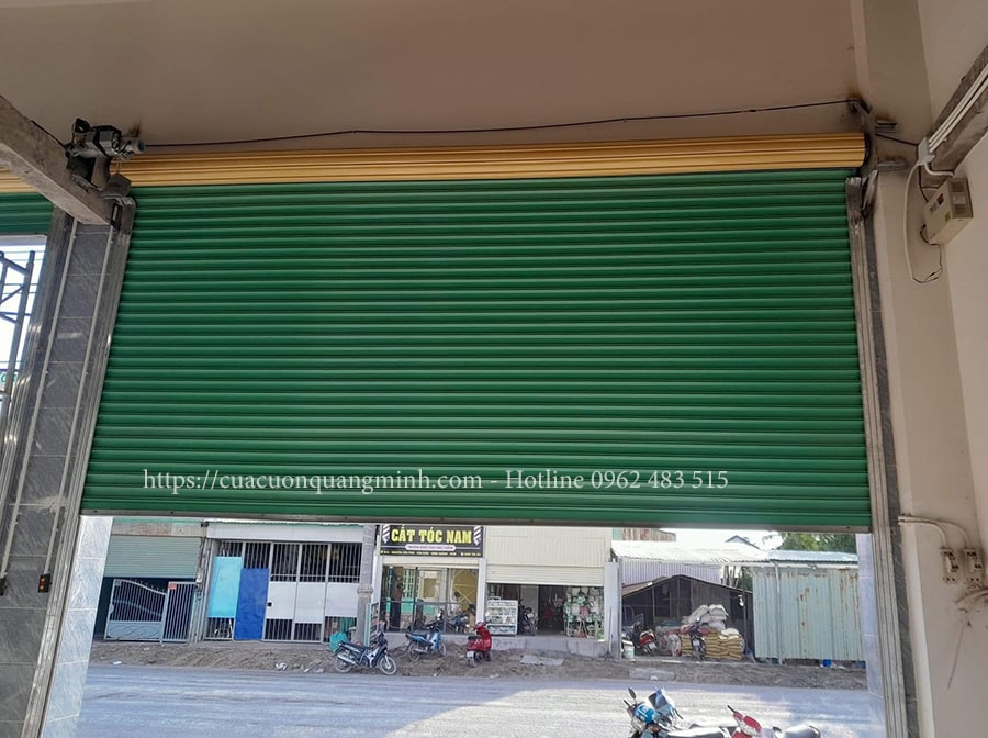 lắp đặt cửa cuốn (1)