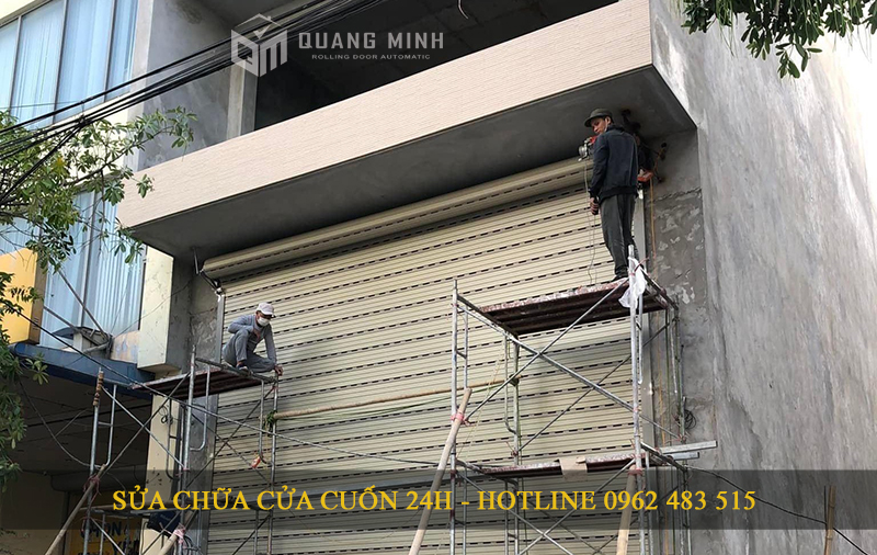 sửa cửa cuốn (2)
